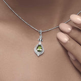 Fleur de Lumière Pendant